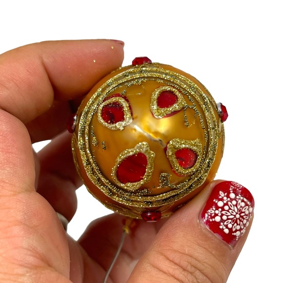 Red Envelope red & gold glass egg Christmas ornament w/handmade beaded hook - Picture 9 of 9